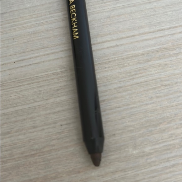 Victoria Beckham very dark brown Eyeliner with Sharpener - Picture 2 of 3